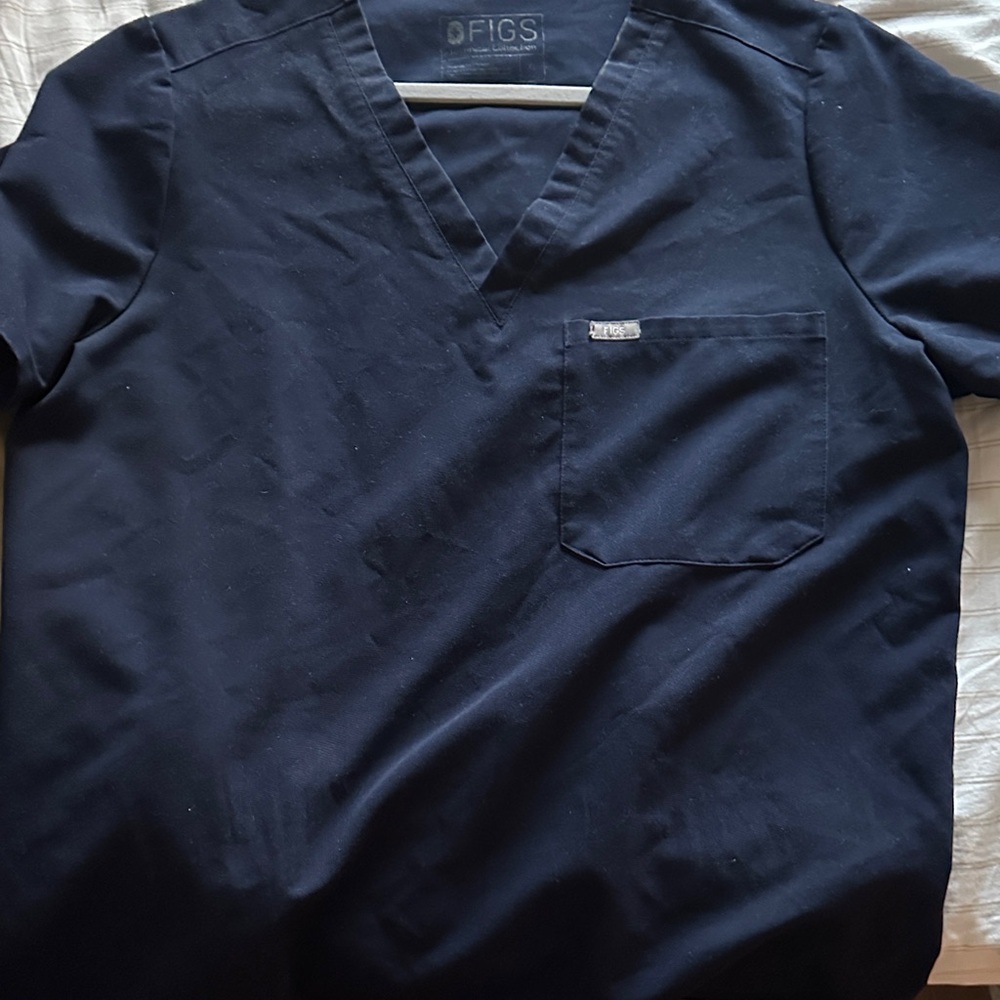 Figs Scrub Top casma